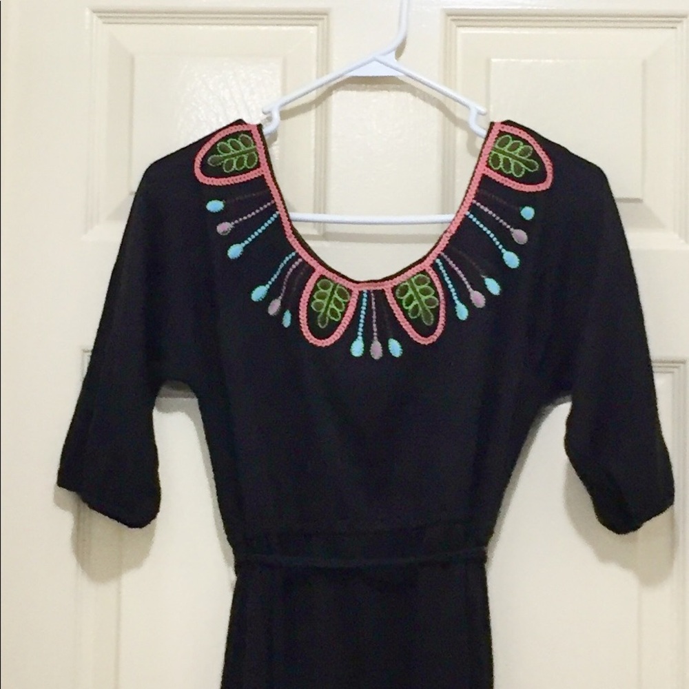 Dress with belt